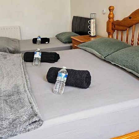 Affordable Private Rooms In Wembley Londra Esterno foto