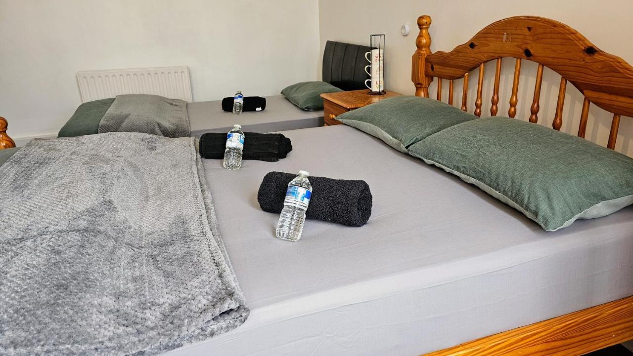 Affordable Private Rooms In Wembley Londra Esterno foto